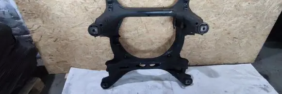 Audi Q7 4L Front subframe 7L0499311C