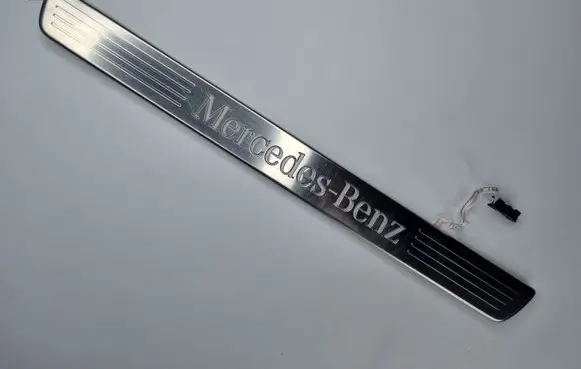 Mercedes-Benz GLS X167 Rear sill trim cover A1676861700 A1676862400