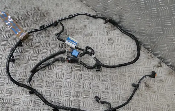 Peugeot 208 II Other wiring loom 
