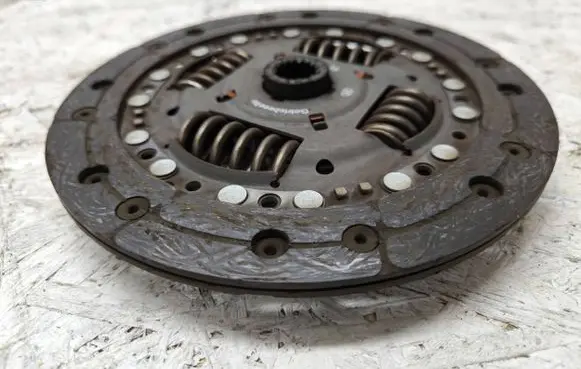 Mazda 2 Clutch pressure plate 321011110