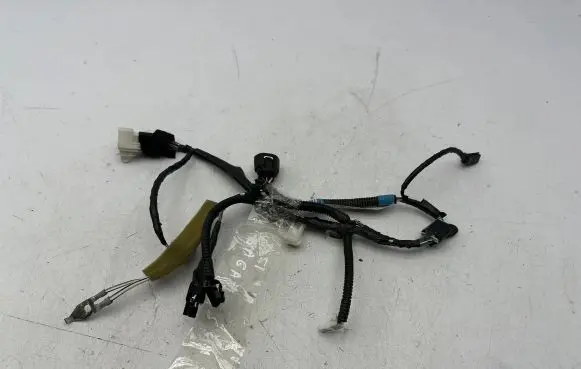 Toyota Yaris Tailgate/trunk wiring harness 821850D220C