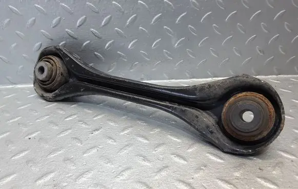 BMW 1 E81 E87 Rear control arm 6777980 3332677798003