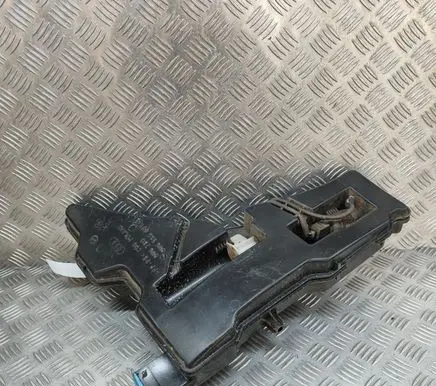 Audi A5 Windshield washer fluid reservoir/tank 8W6955451D