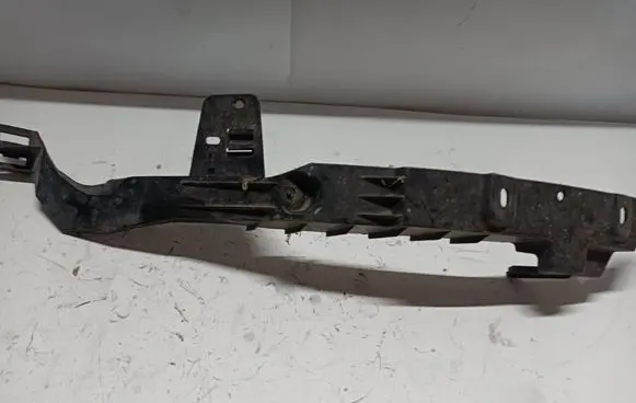 Opel Astra J Front bumper mounting bracket 13287639