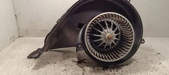 Land Rover Evoque I Heater fan/blower BZ72781