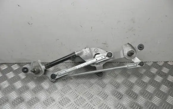 Front wiper linkage
