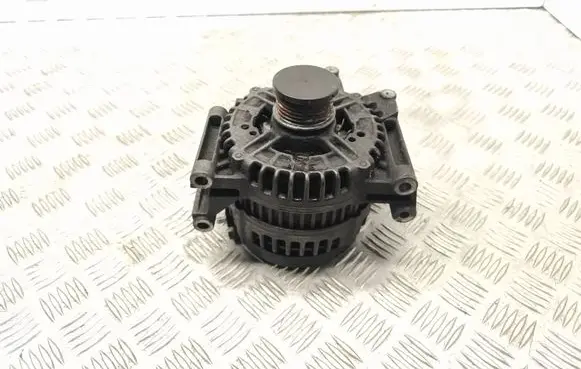 Mercedes-Benz E W211 Generator/alternator 0121715029 PETGF45 1002623042