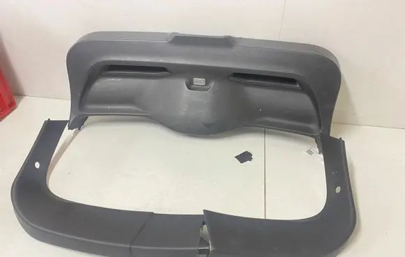 Volvo V40 Tailgate trim 31291049