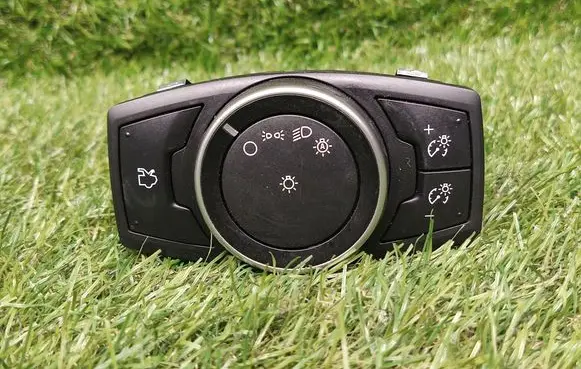 Ford Focus Light switch F1ET13A024KA 1010386002