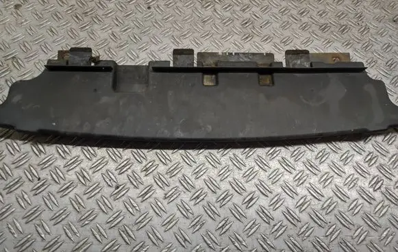 Front bumper skid plate/under tray