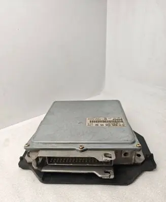 Mercedes-Benz E W210 Engine control unit/module ECU A0255455532 0281001880 28SA0000
