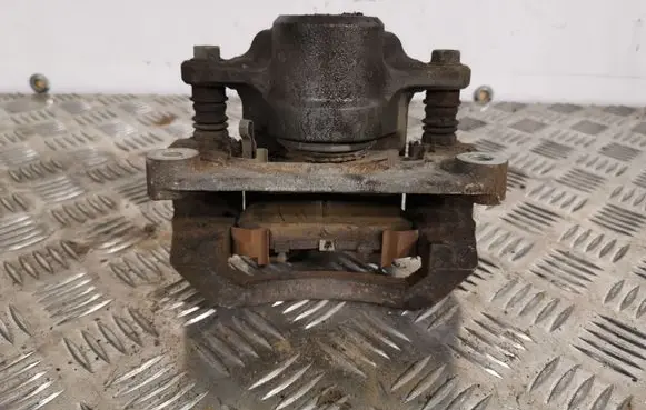 Subaru Forester SJ Rear brake caliper