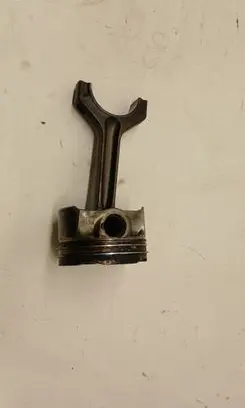 BMW X5 E70 Piston with connecting rod 7584125