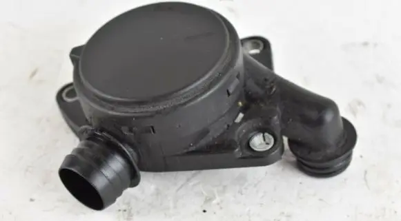 Mercedes-Benz CLK A209 C209 Breather valve 