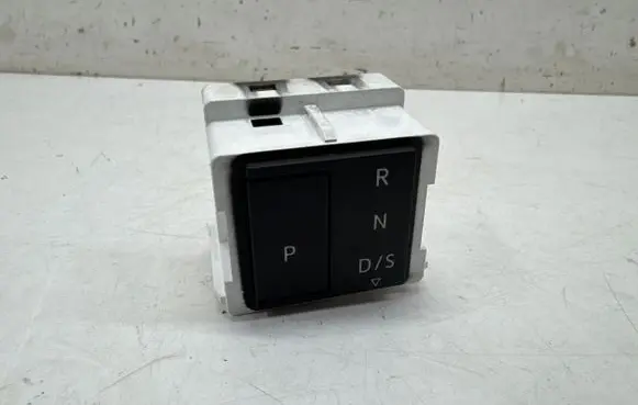 Other switches/knobs/shifts