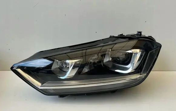 Volkswagen Golf Sportsvan Headlight/headlamp 517941031