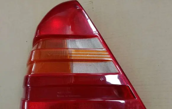 Mercedes-Benz C W202 Rear/tail lights A2028200128