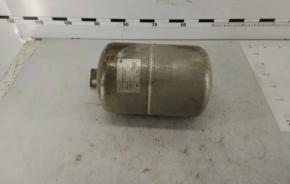 Mercedes-Benz R W251 Air suspension tank/reservoir A2513200015 TS401M110