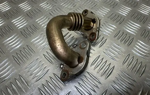 Volkswagen Tiguan EGR valve line/pipe/hose 03G131521AM