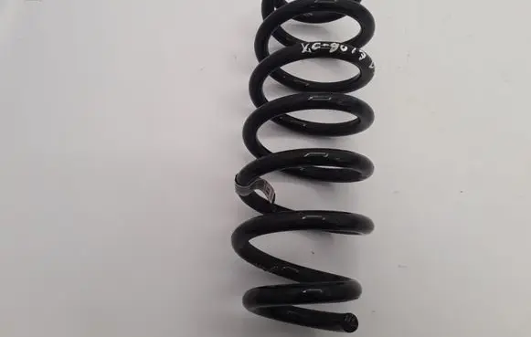Volvo XC90 Front coil spring 31658306