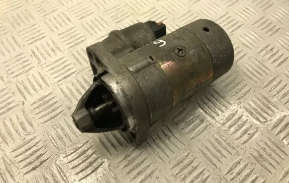Nissan Primera Starter motor 233002F000