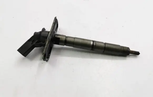 Audi A6 S6 C6 4F Fuel injector 059130277S 0445115024 040730