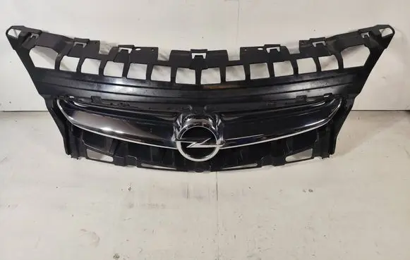 Opel Astra J Front bumper upper radiator grill 13368851