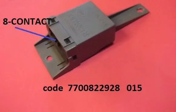 Opel Vivaro Central locking relay 7700822928