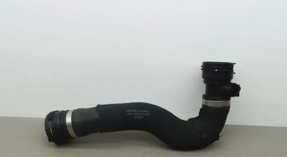 Audi Q5 SQ5 Engine coolant pipe/hose 8R0121055B