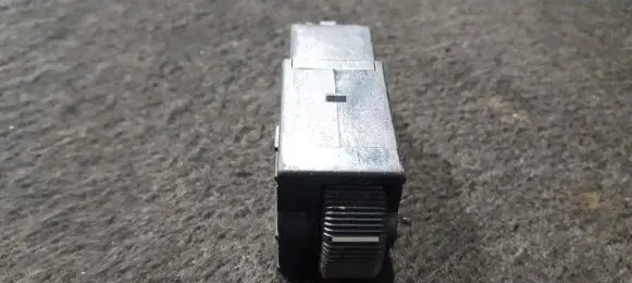 Headlight level height control switch