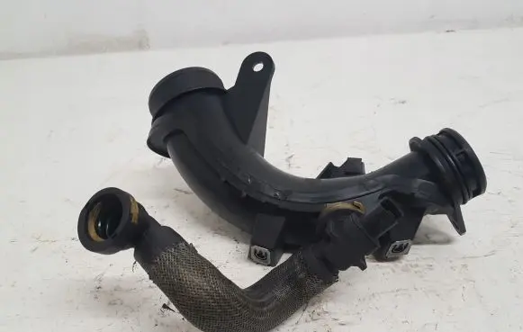 Peugeot 508 Intercooler hose/pipe 9686244480