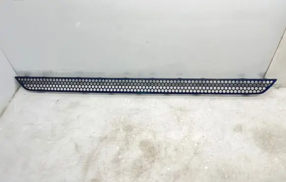 Mercedes-Benz ML W163 Front bumper lower grill 1638851981