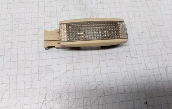 Volkswagen Touran I Other interior light 3B0947113