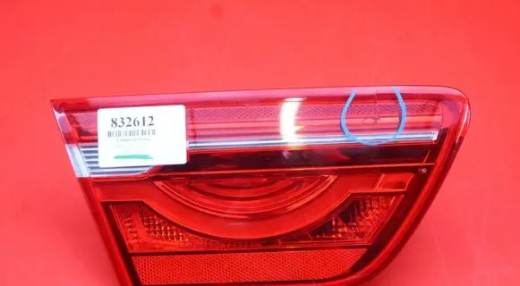 Jaguar XE Rear/tail lights 197339-01