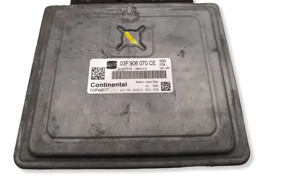 Seat Altea Engine control unit/module ECU 03F906070CE 5WP44617
