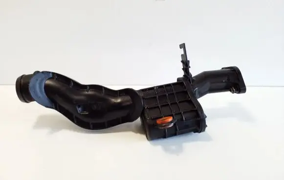 Jeep Cherokee Air intake duct part