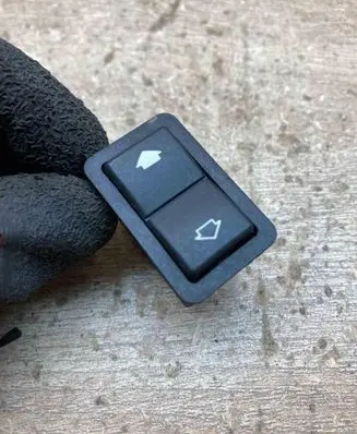 BMW 5 E39 Electric window control switch 8368974 USED