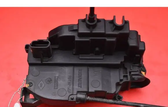 Renault Grand Modus Front door lock