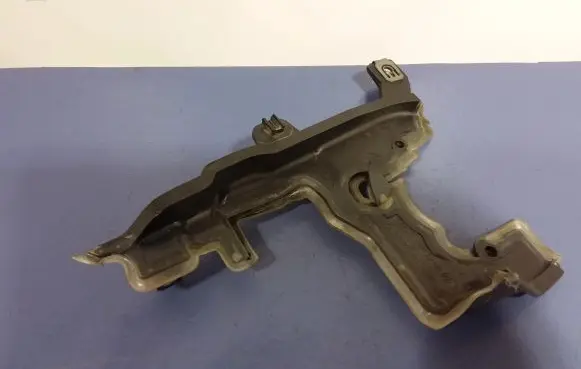 Peugeot 508 RXH Rocker cam cover 9688009180