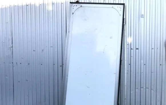 Renault Master III Rear door 