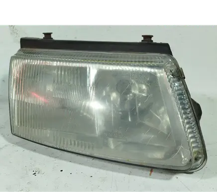 Volkswagen PASSAT B5 Headlight/headlamp 084411125R