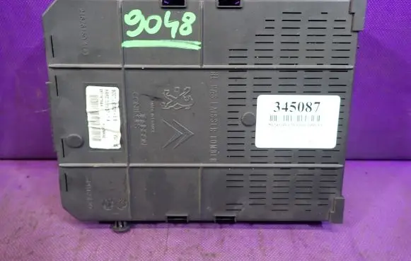 Peugeot 307 Fuse box set 9663510380