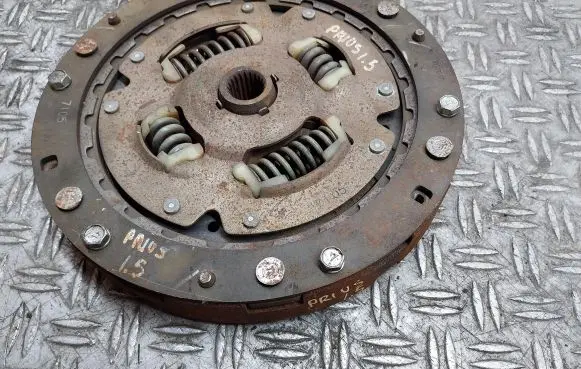 Toyota Prius (XW20) Flywheel