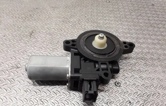 Mazda 6 Front door window regulator motor D6515958X CM012040 SN958311