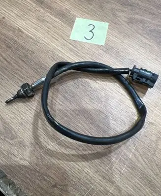 BMW 5 F10 F11 Exhaust gas temperature sensor 8507628 7804177