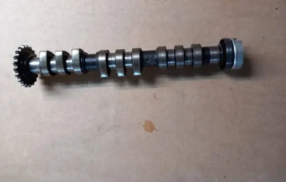 Audi A6 Allroad C5 Camshaft 079109115H
