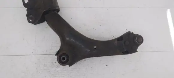Volvo V70 Front lower control arm/wishbone