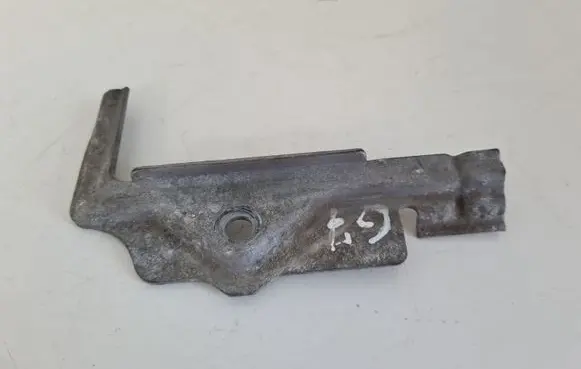 Battery bracket
