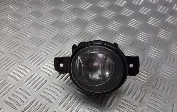 Renault Clio II Front fog light trim/grill VALEO