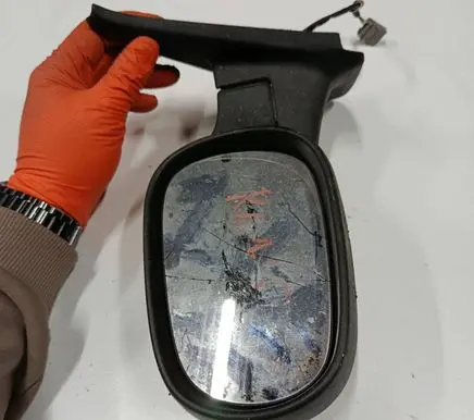 Nissan Micra Front door electric wing mirror E2011031